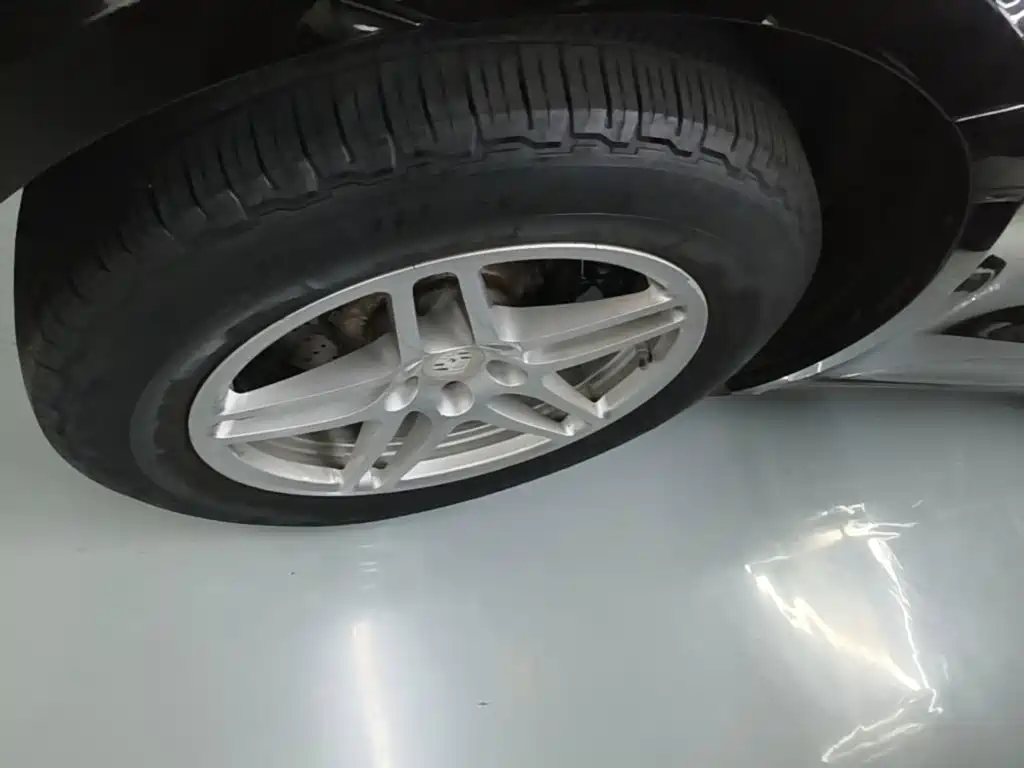 Porsche Macan — миниатюра 23