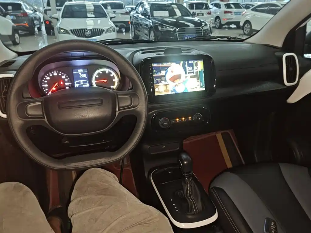 Roewe Clever — миниатюра 10