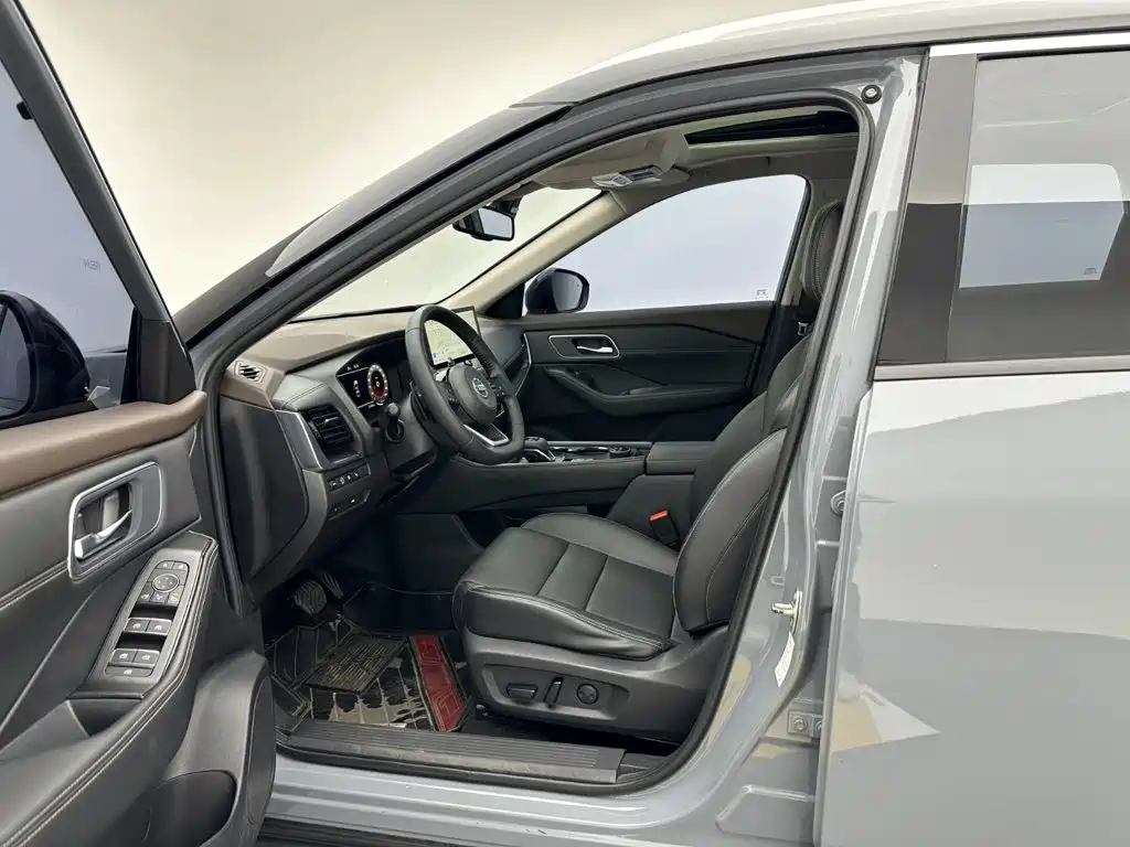 Nissan X-Trail — миниатюра 12