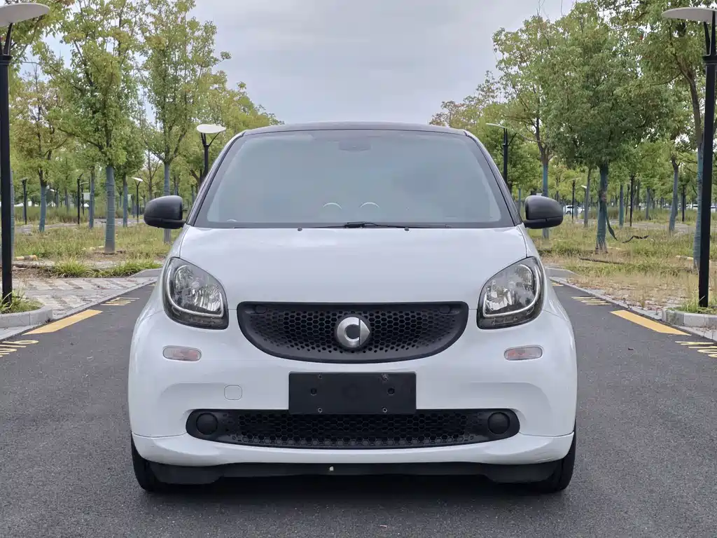 smart Smart Fortwo — миниатюра 2