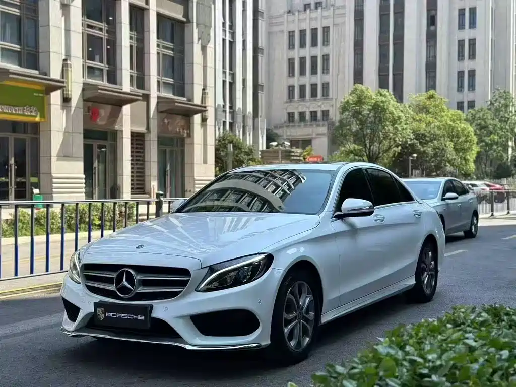 Купить Mercedes-Benz C-Class