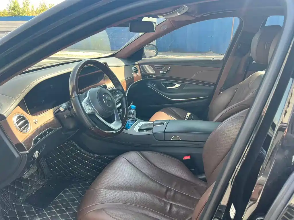 Mercedes-Benz S-Class — миниатюра 4