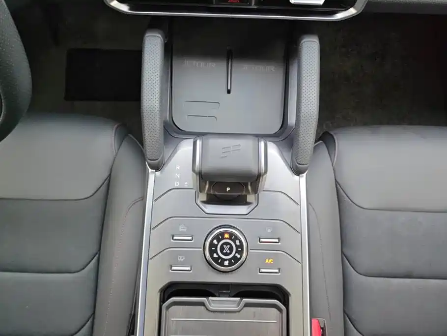Jetour Traveller — миниатюра 16