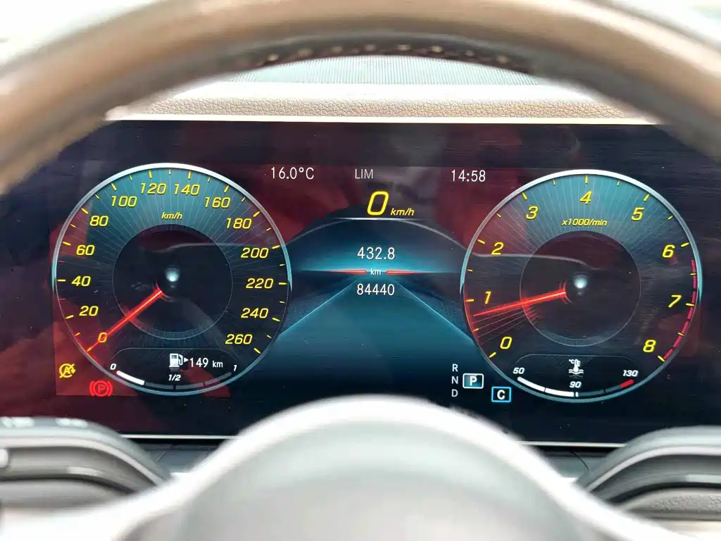 Mercedes-Benz GLE (Import) — миниатюра 11