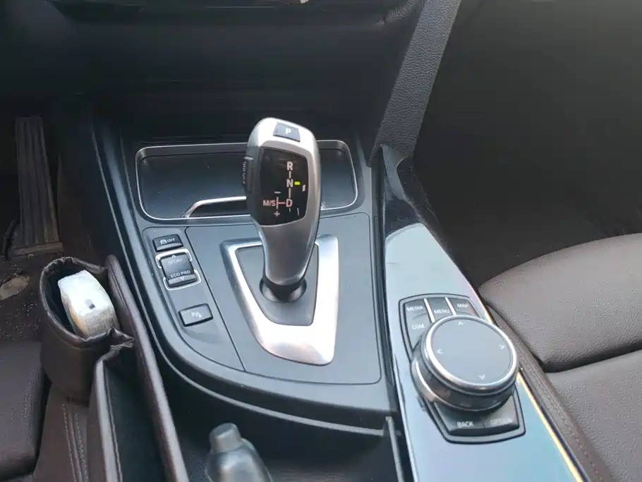BMW 3 Series — миниатюра 16