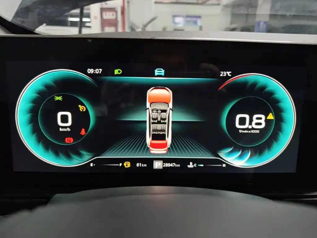 Roewe RX5 — миниатюра 12
