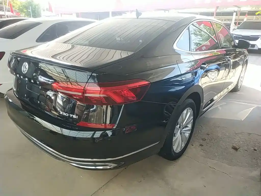Volkswagen Passat — миниатюра 7