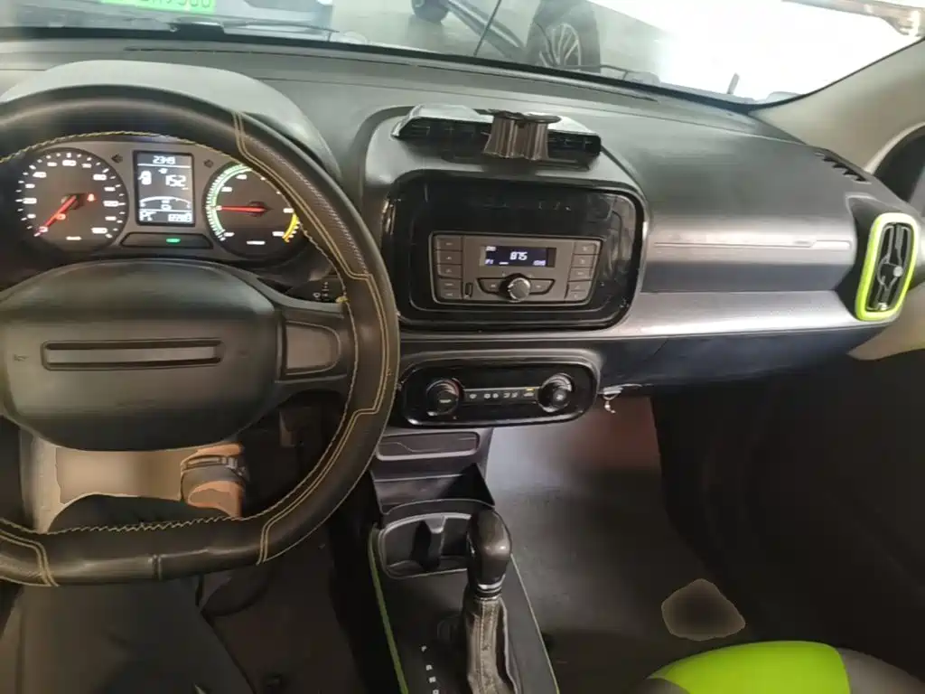 Roewe Clever — миниатюра 10