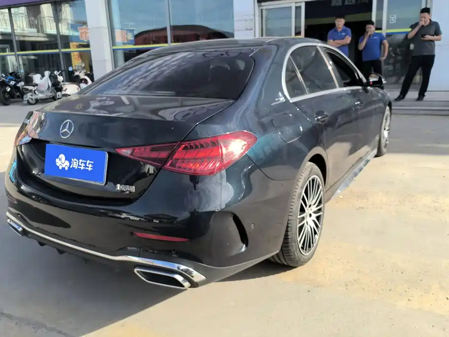Mercedes-Benz C-Class — миниатюра 3