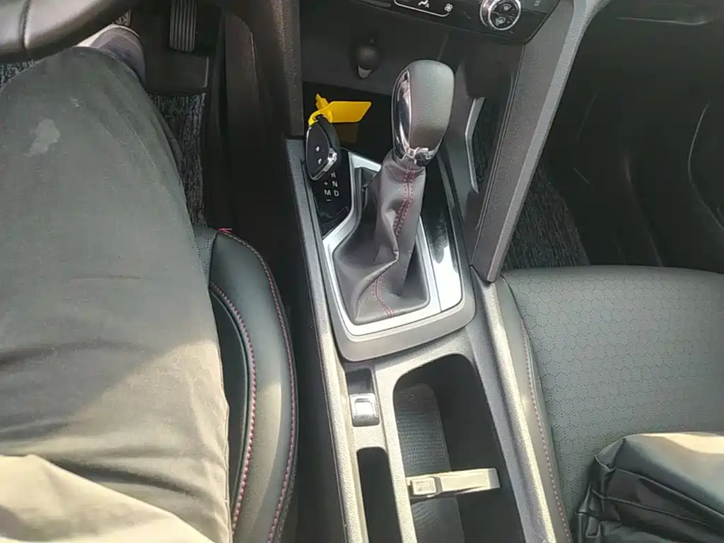 Chevrolet Volando — миниатюра 14