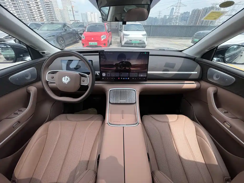 Leapmotor Leapmotor C11 — миниатюра 13