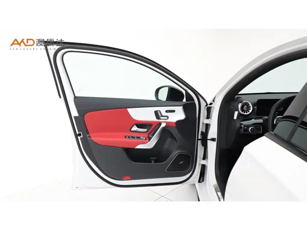Mercedes-Benz A-Class AMG (Import) — миниатюра 10