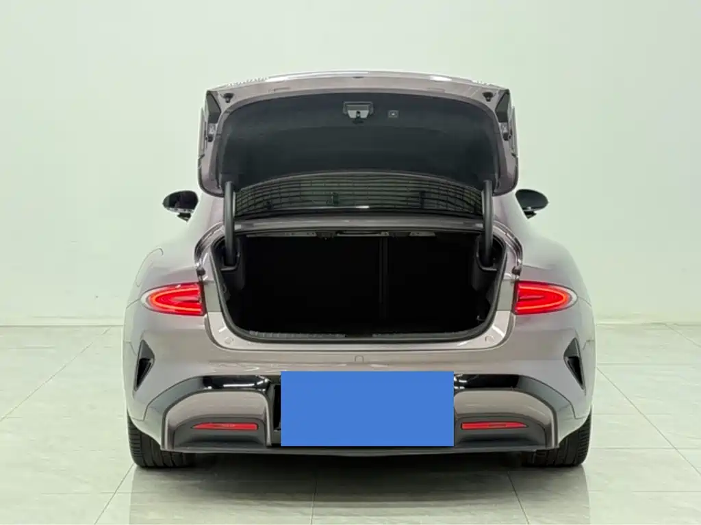 Xiaomi SU7 — миниатюра 11