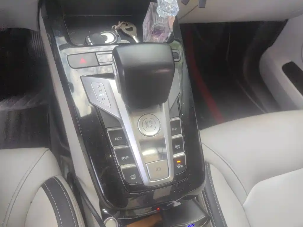 BYD Yuan Pro — миниатюра 15