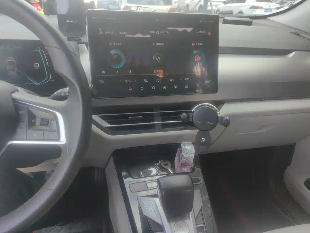 BYD Yuan Pro — миниатюра 14