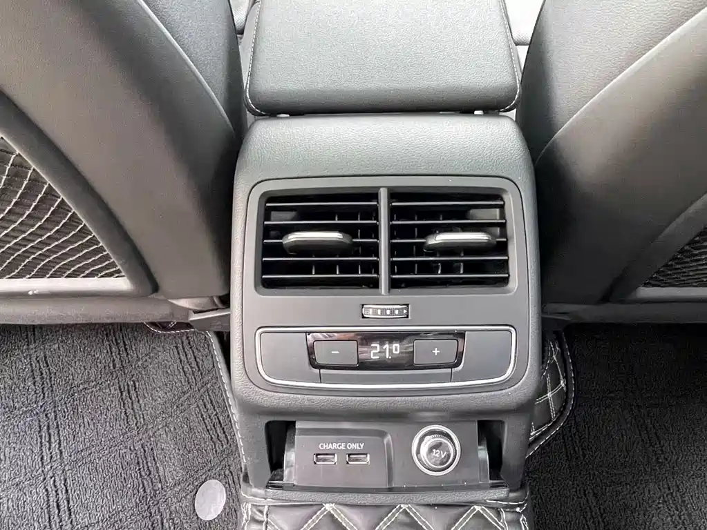 Audi A4L — миниатюра 17