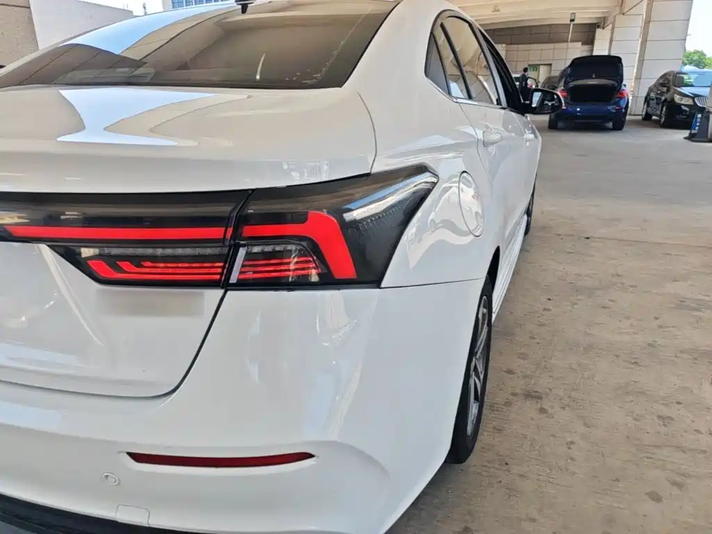 Chery Arrizo 5 PLUS — миниатюра 8