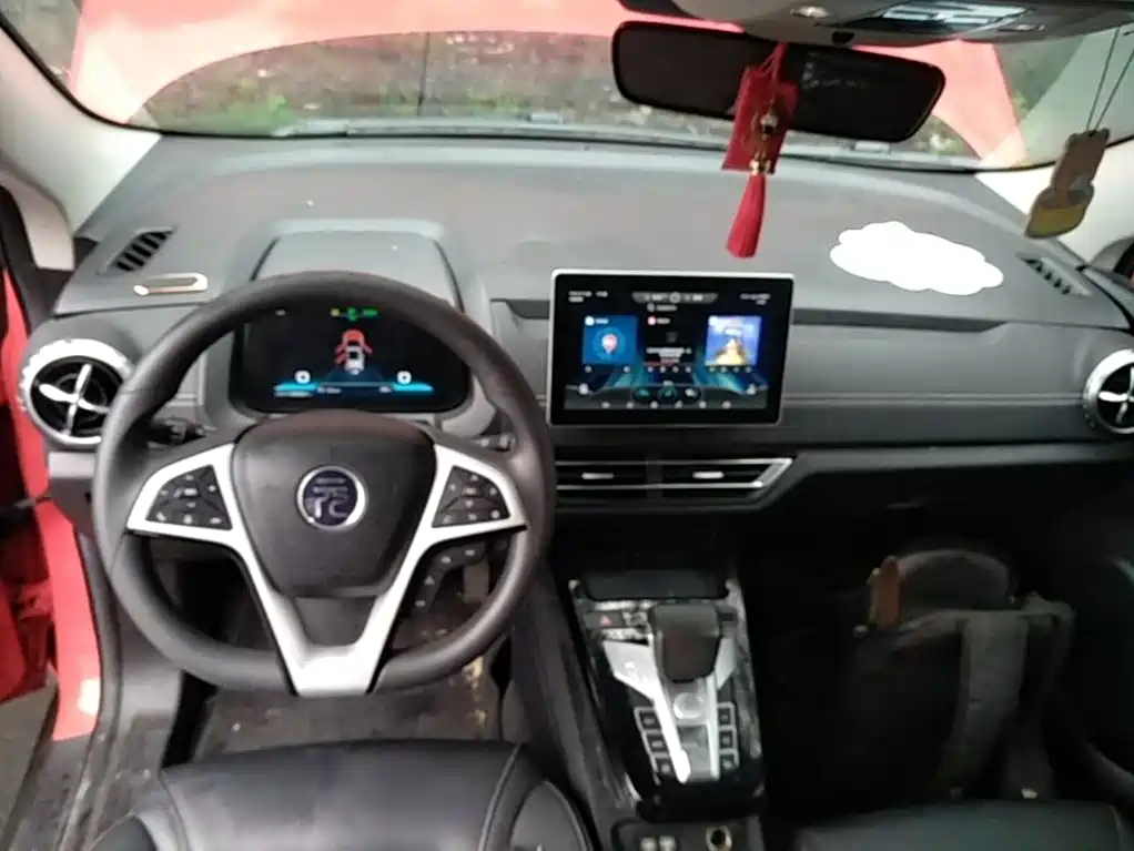 BYD Yuan EV — миниатюра 10