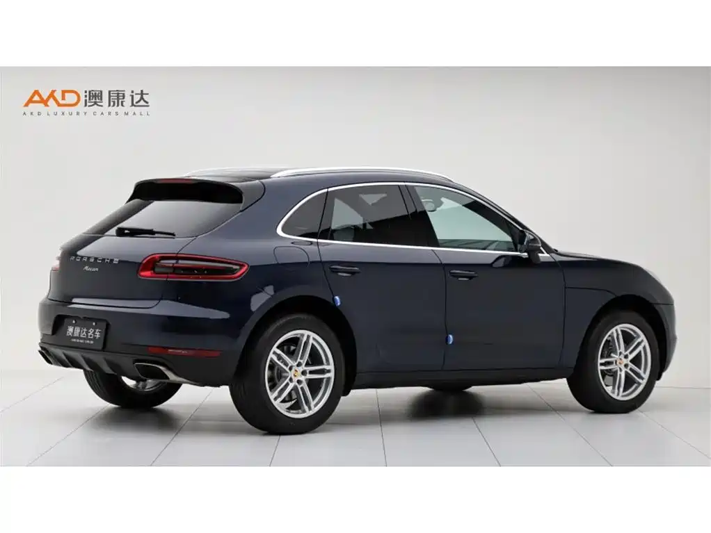 Porsche Macan — миниатюра 3