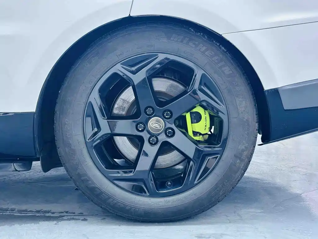 Land Rover Sport PHEV — миниатюра 23