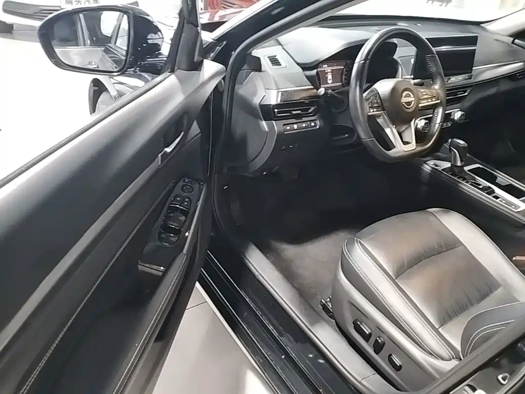 Nissan Teana — миниатюра 16