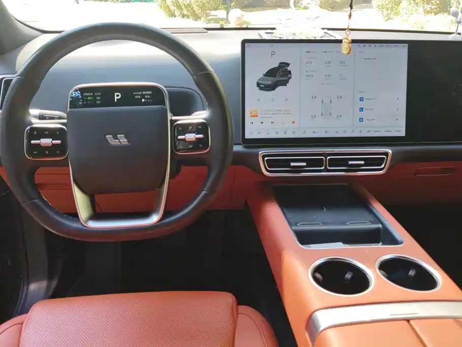 Li Auto Li L8 — миниатюра 12