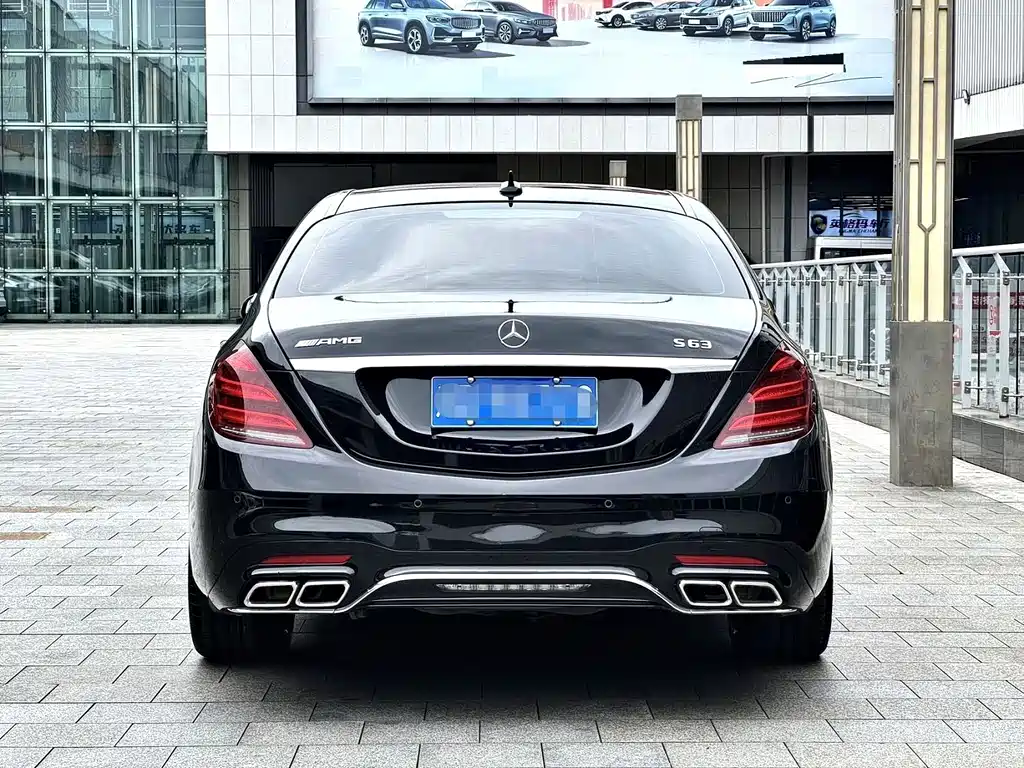 Mercedes-Benz S-Class — миниатюра 7