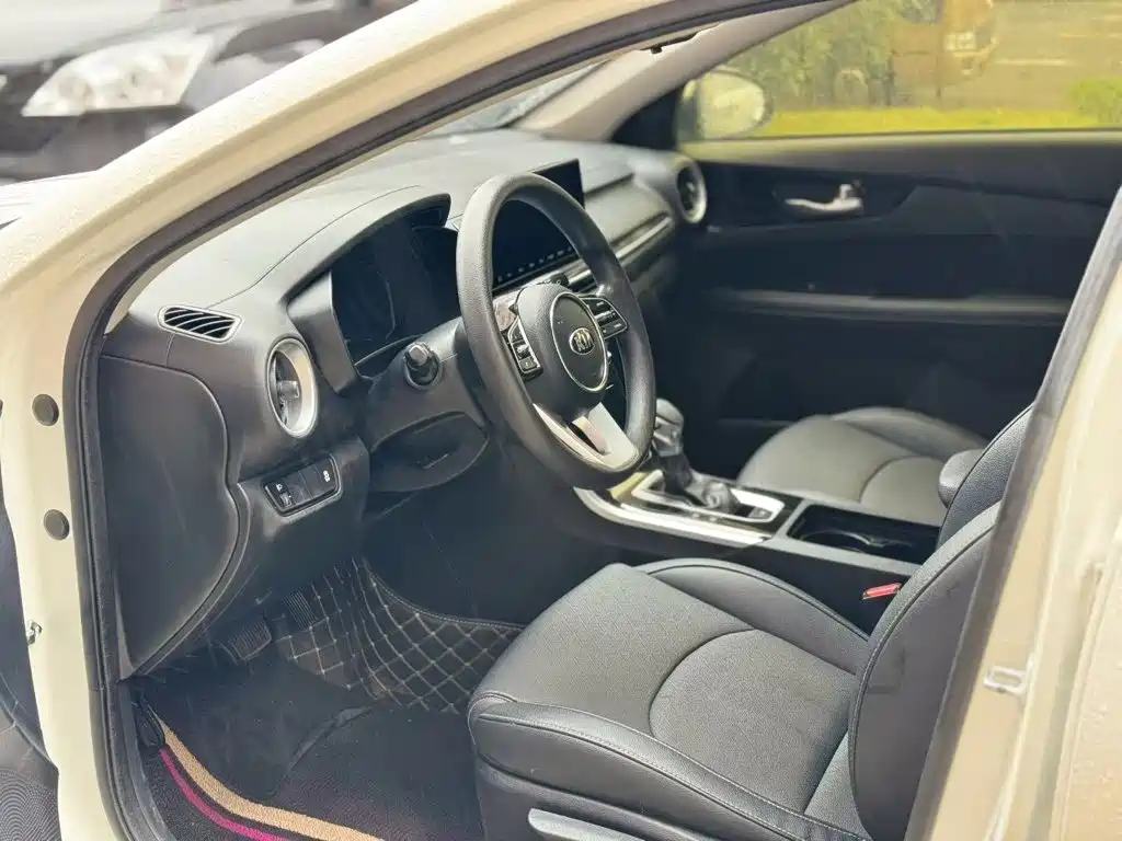 Kia K3 — миниатюра 15