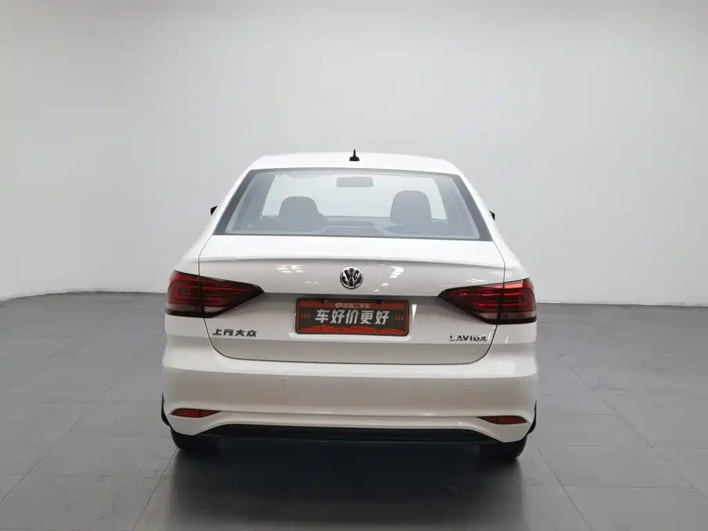 Volkswagen Lavida — миниатюра 4