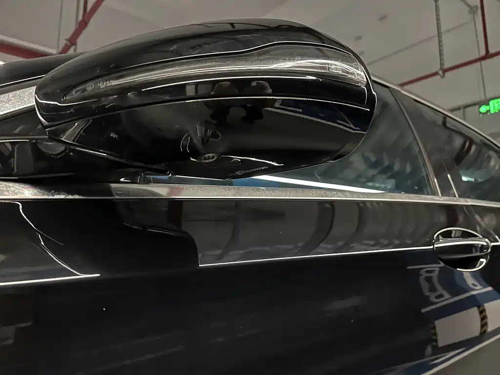 Mercedes-Benz E-Class — миниатюра 18