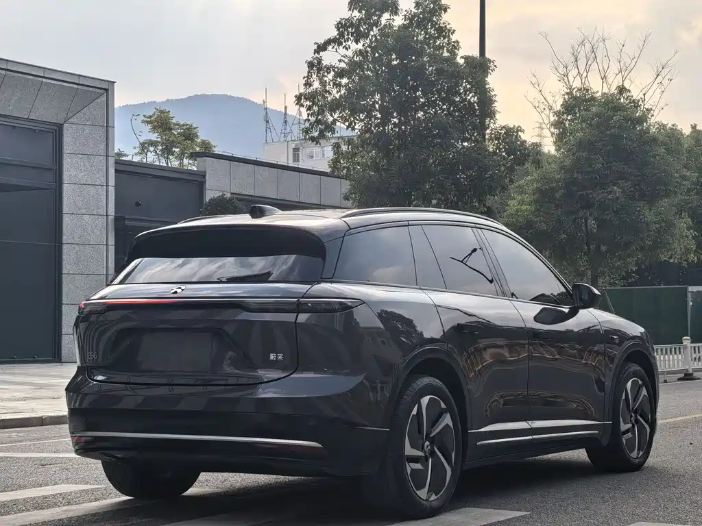 NIO NIO ES6