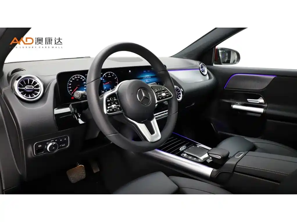 Mercedes-Benz GLA — миниатюра 6