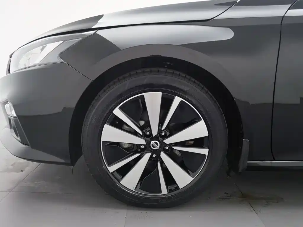 Nissan Teana — миниатюра 17
