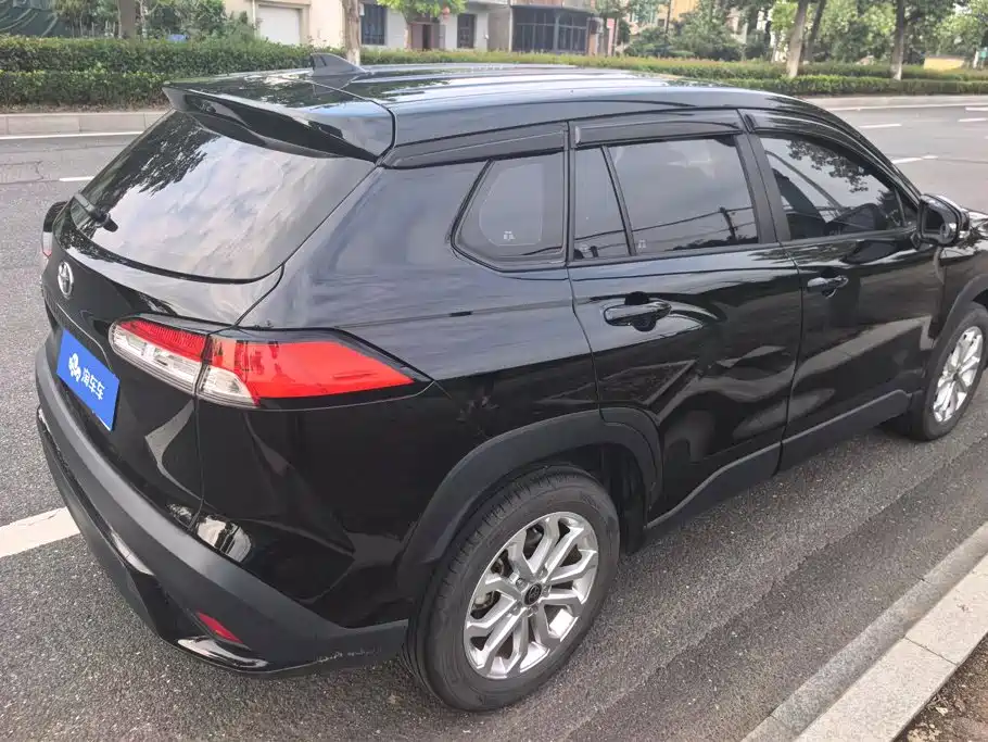 Toyota Frontlander — миниатюра 3