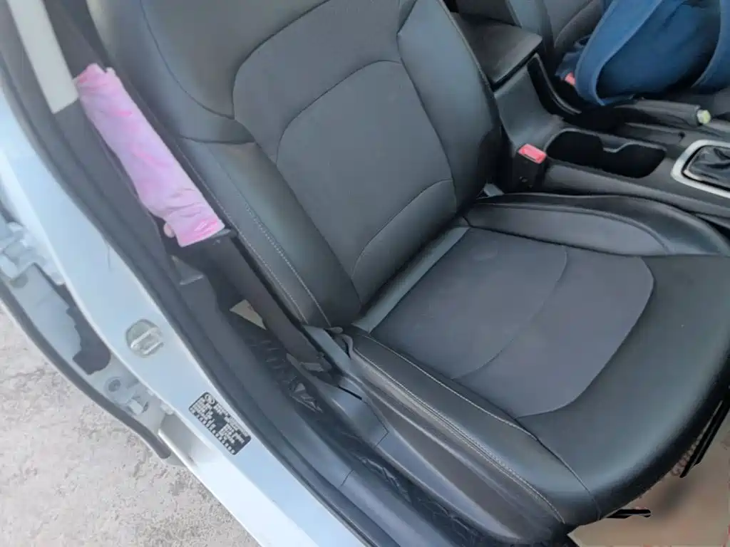 Chevrolet Cavalier — миниатюра 25