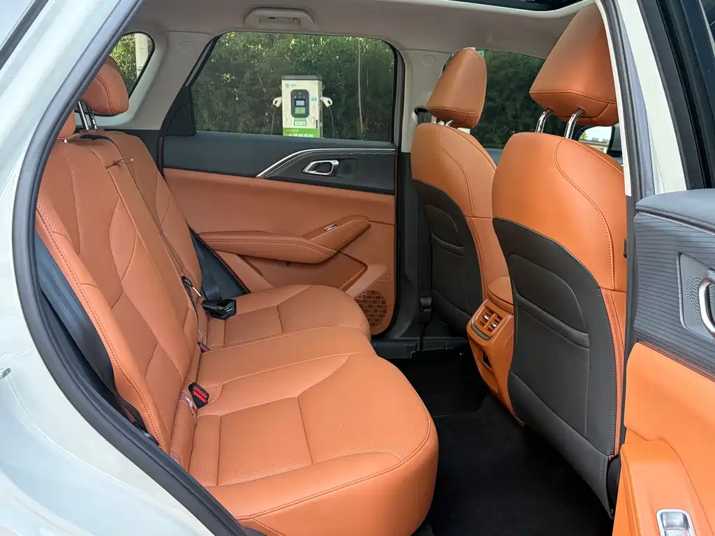 Haval Xiaolong MAX — миниатюра 19