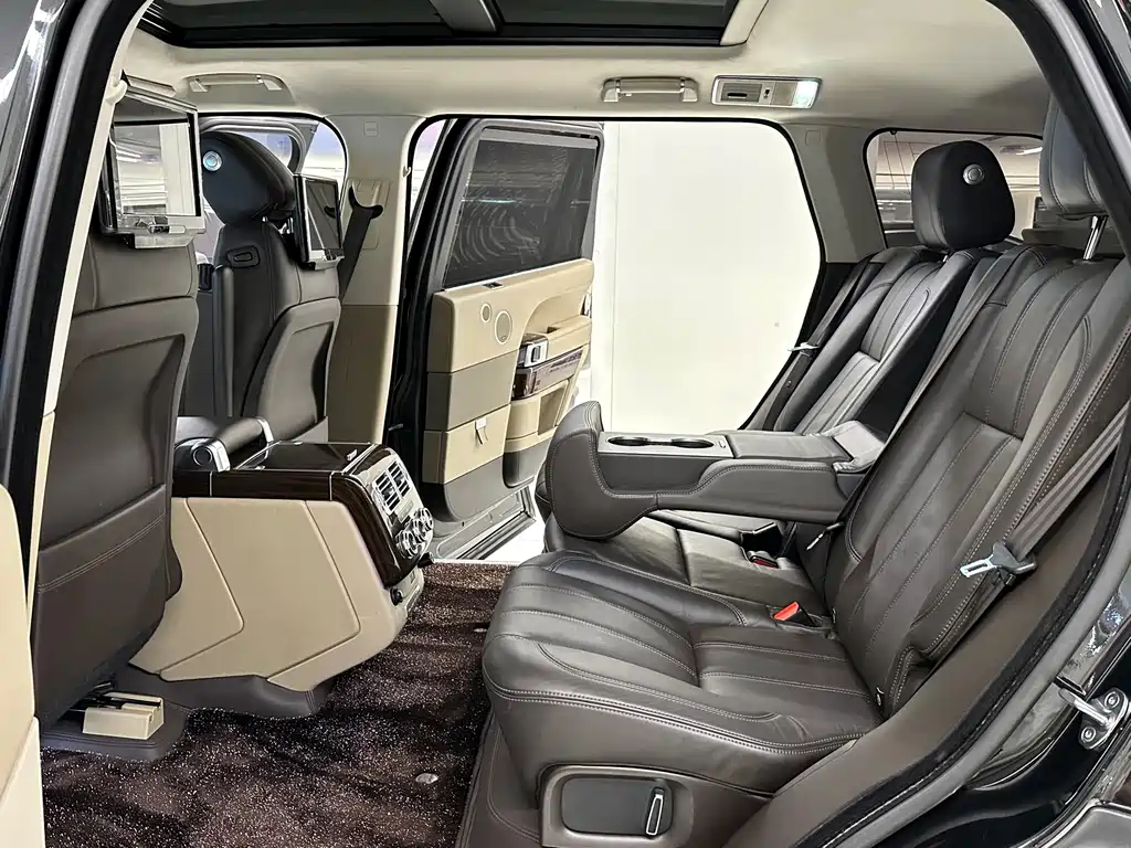 Land Rover Range Rover — миниатюра 15