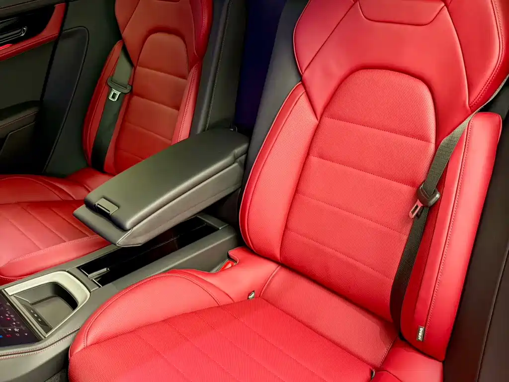 Porsche Panamera — миниатюра 17
