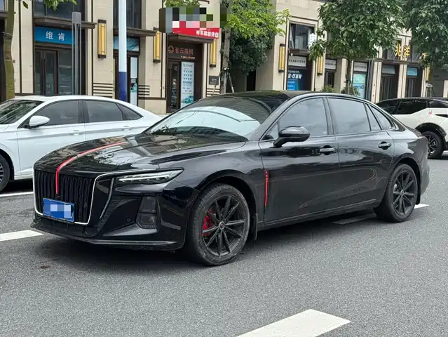 2025 Hongqi H5