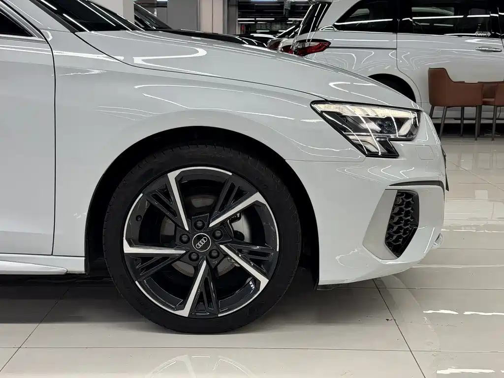 Audi A3 2023 Sportback 35 TFSI Fashion Sport