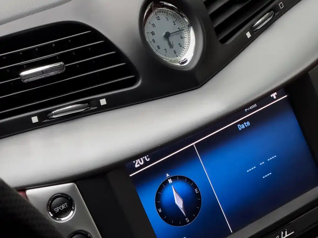 Maserati GranTurismo 2013 4.2L AT