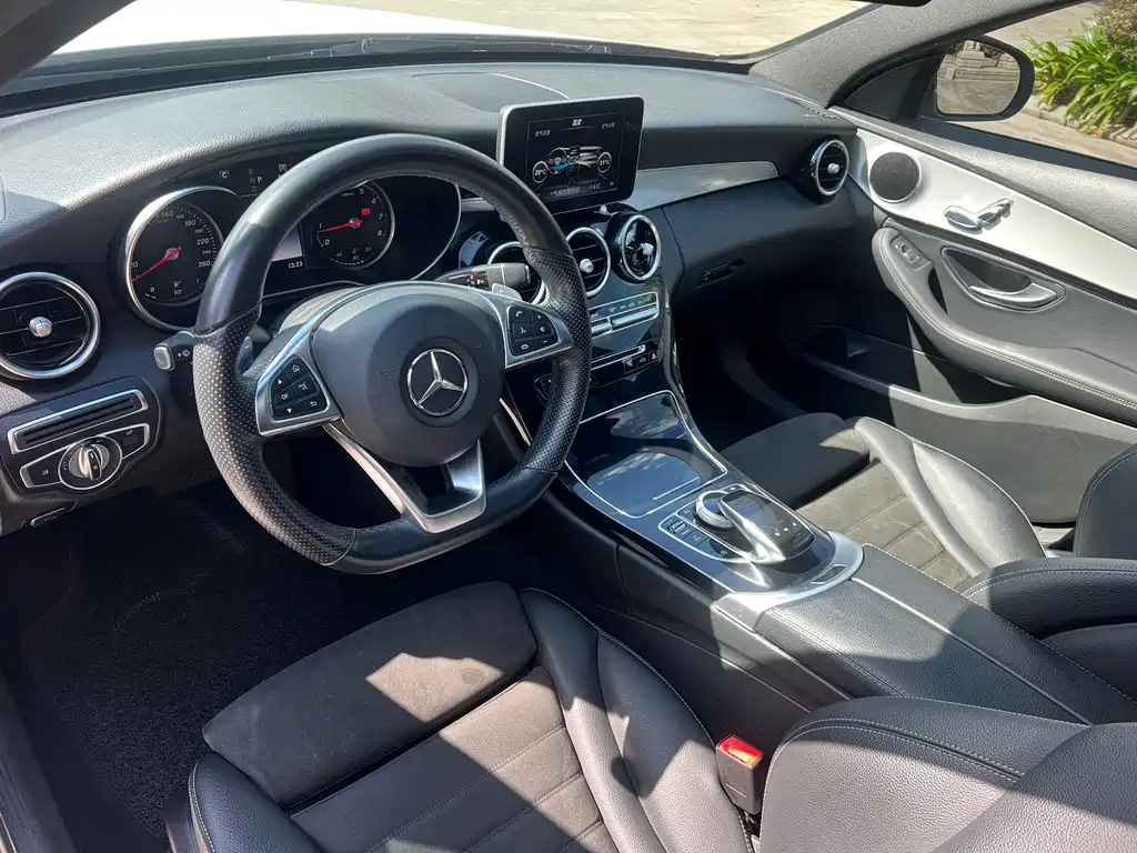 MERCEDES-BENZ C CLASS