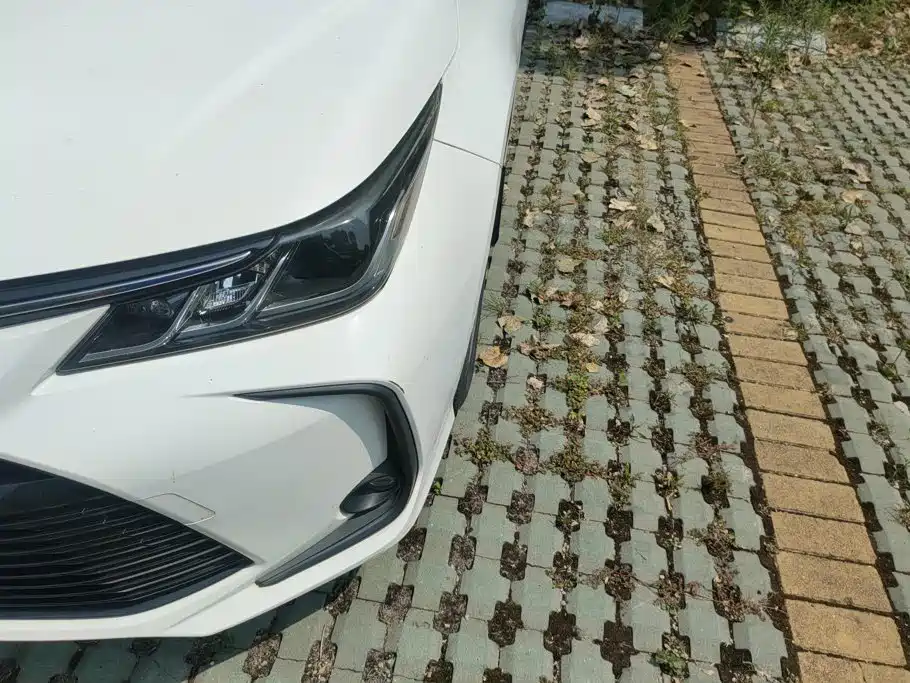 Toyota Corolla — миниатюра 5