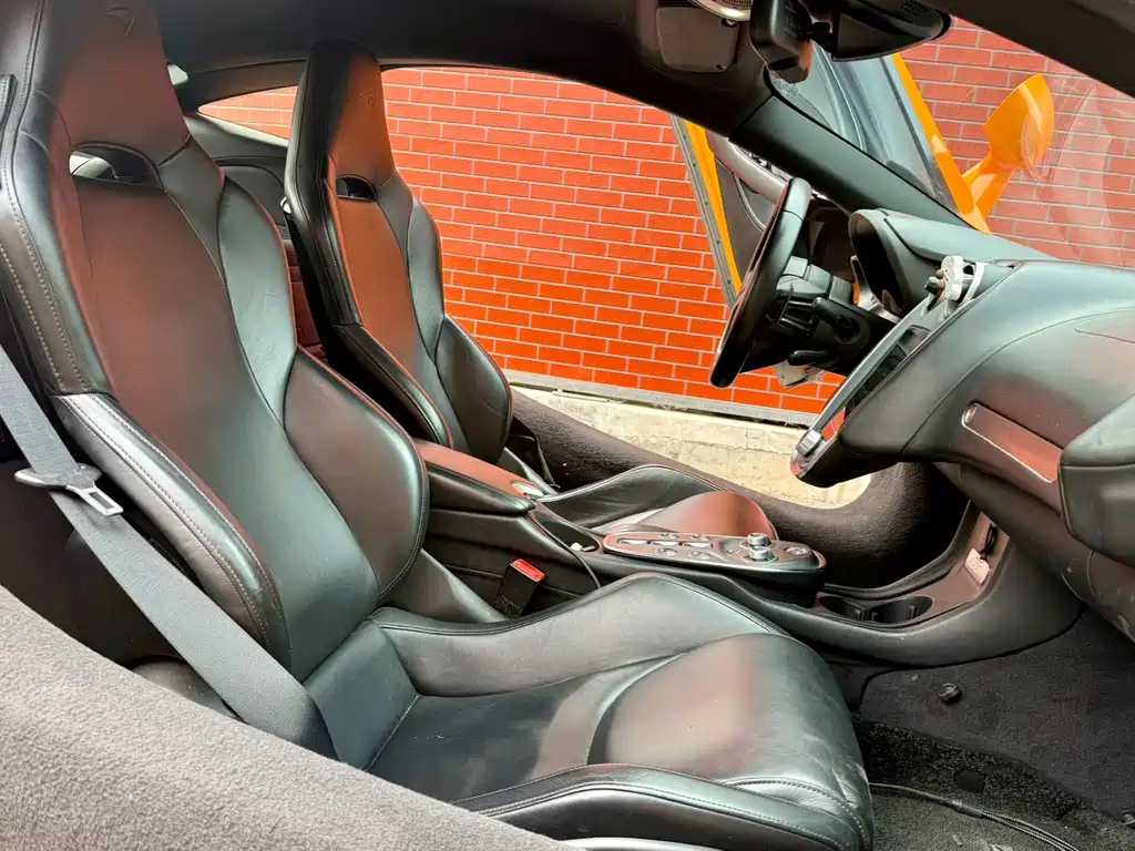 McLaren GT — миниатюра 12