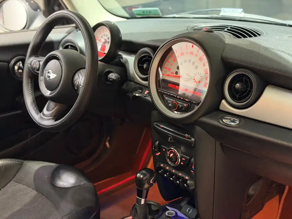MINI Mini — миниатюра 11
