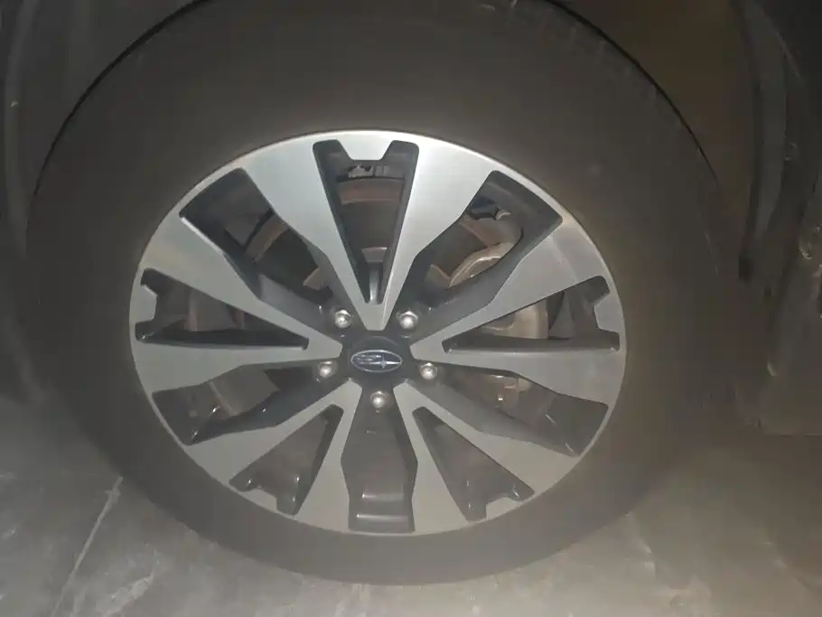 Subaru Outback — миниатюра 6