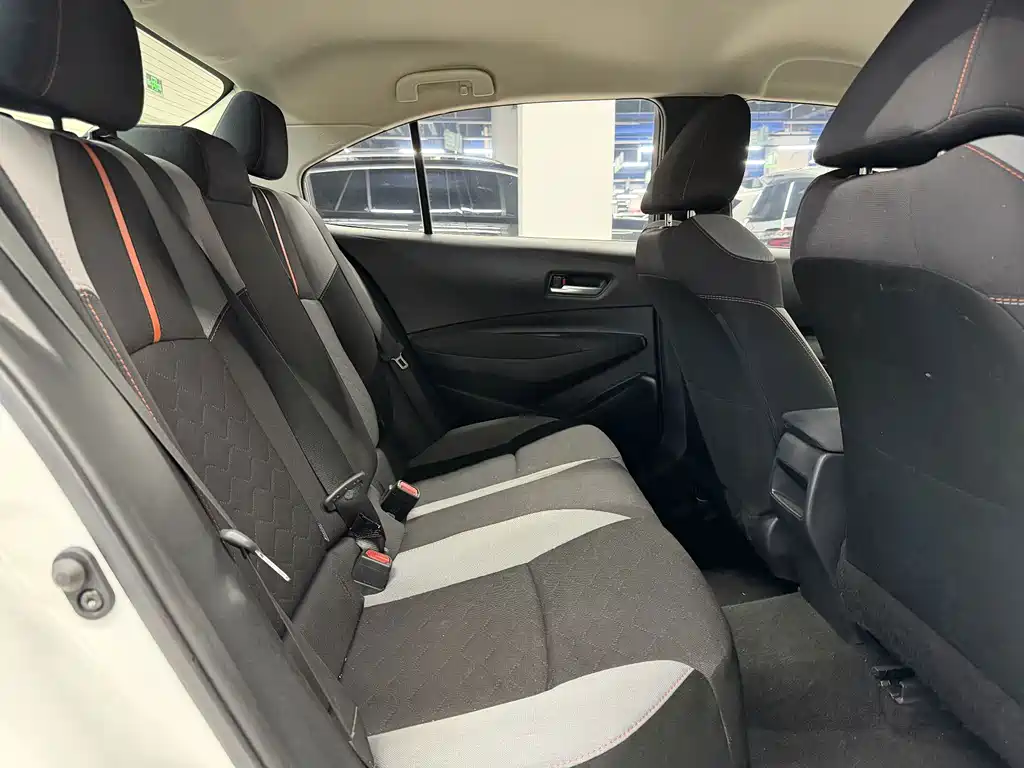 Toyota Corolla — миниатюра 7