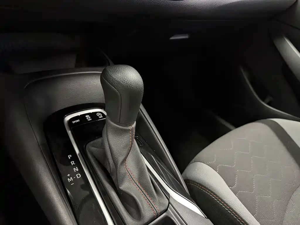 Toyota Corolla — миниатюра 12