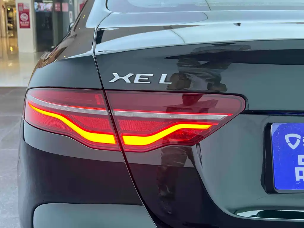 Jaguar XEL — миниатюра 31