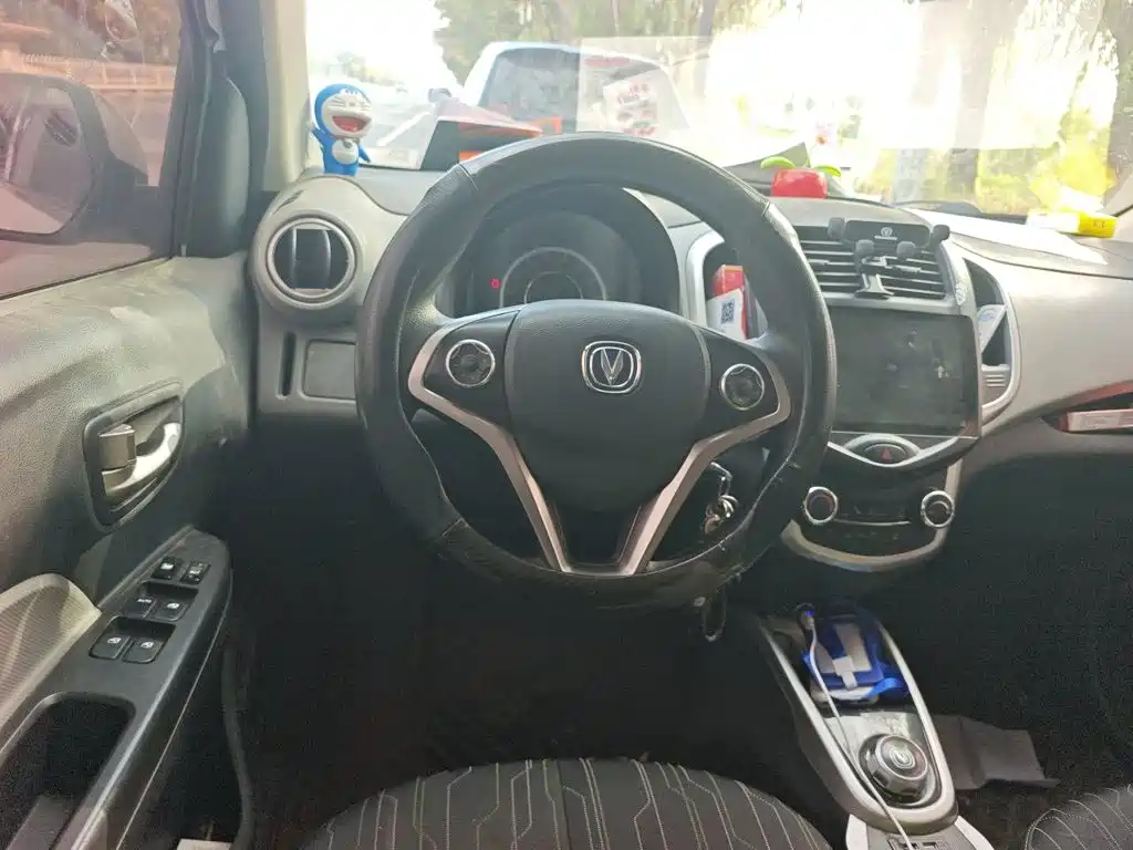 Changan Benben E-Star — миниатюра 6